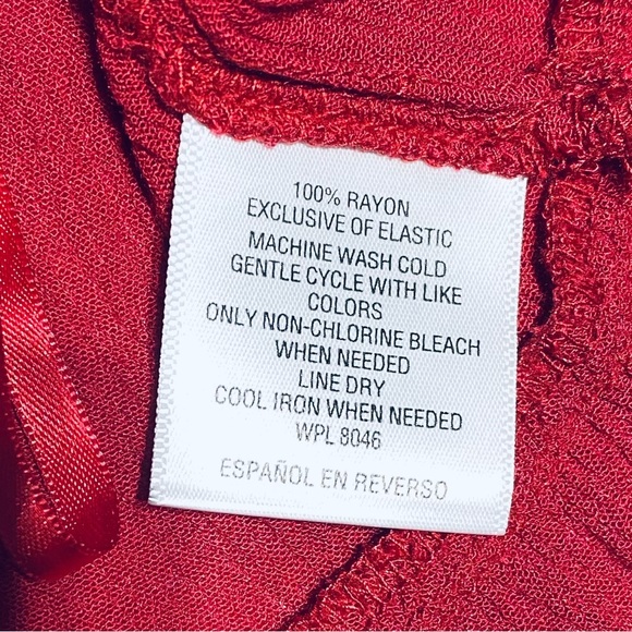 Style & Co Womens Red Top On Off Shoulder Petite L Like New♦️ - Picture 4 of 5